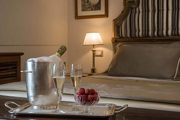 Hotel Forum | Rome | junior suite a roma vicino colosseo 8