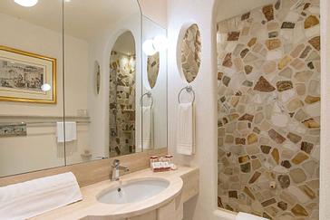 Hotel Forum | Rome | junior suite a roma vicino colosseo 5